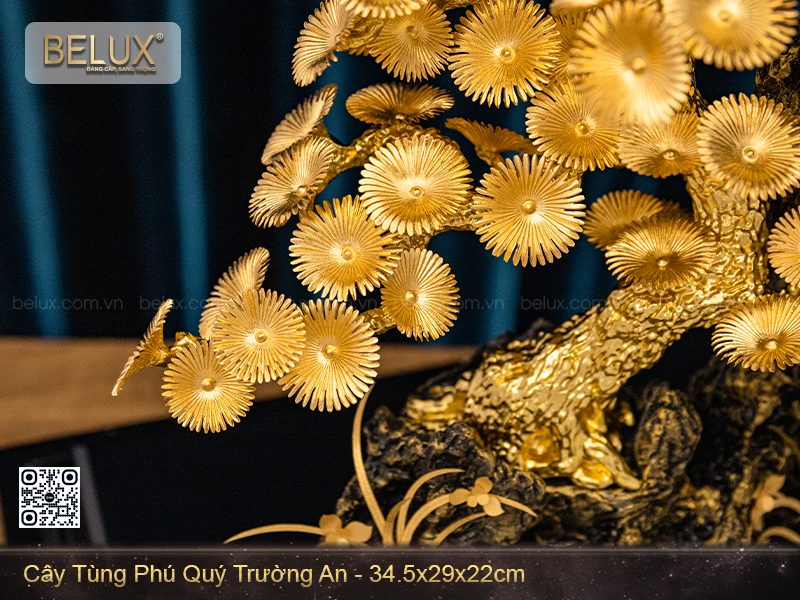 Cây tùng phú quý trường an dát vàng&nbsp;